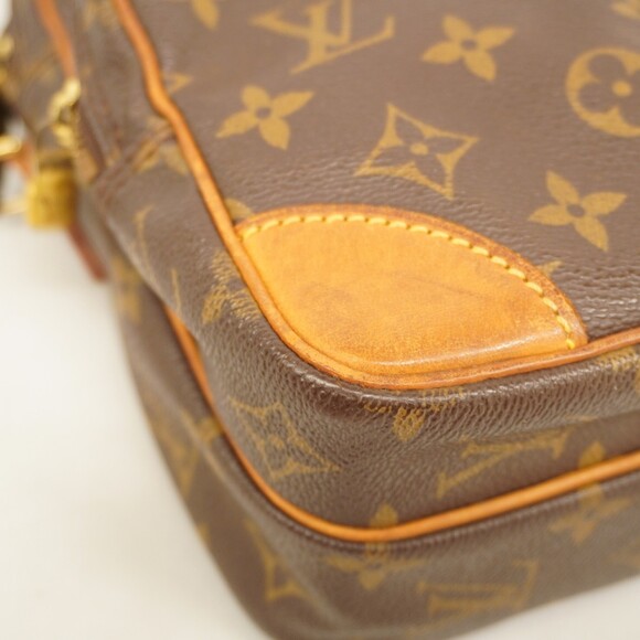 LOUIS VUITTON Brown Monogram Shoulder Bag - Picture 9 of 15